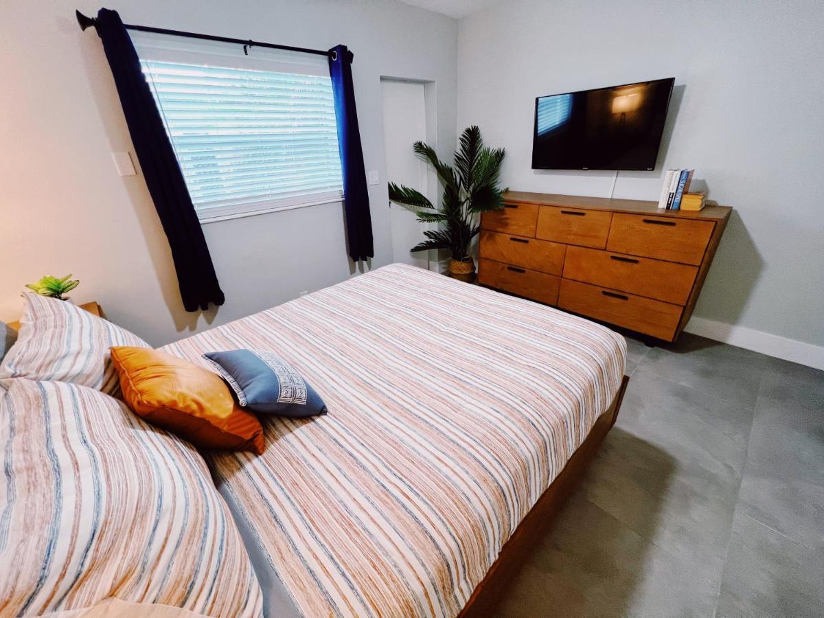 Holiday Park Apartments By Lowkl フォート・ローダーデール エクステリア 写真