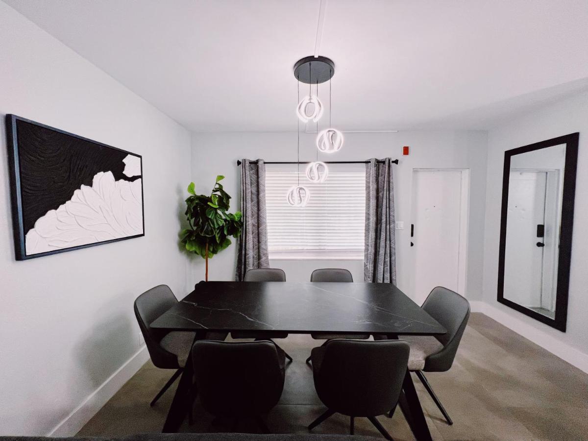 Holiday Park Apartments By Lowkl フォート・ローダーデール エクステリア 写真