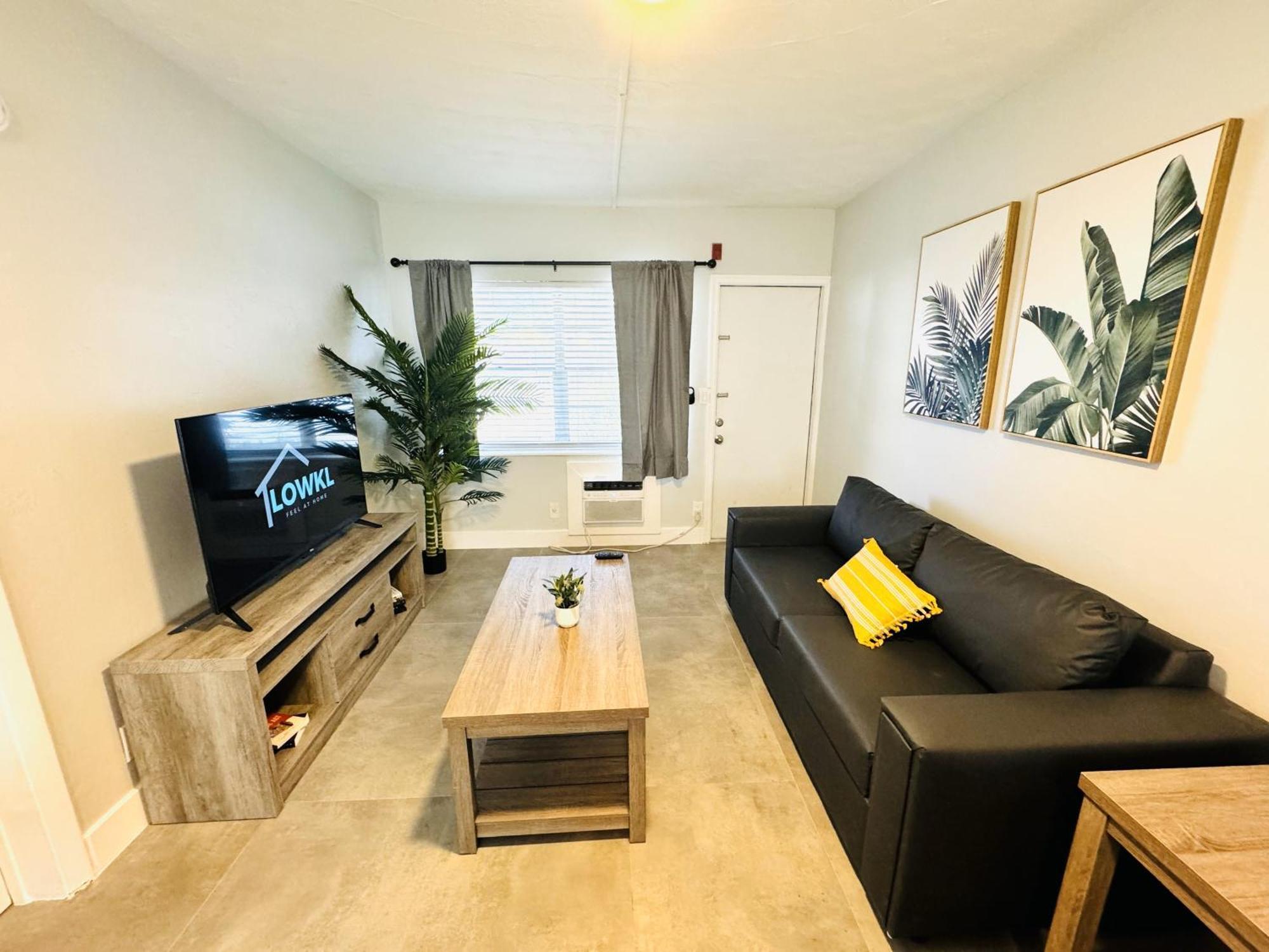 Holiday Park Apartments By Lowkl フォート・ローダーデール エクステリア 写真