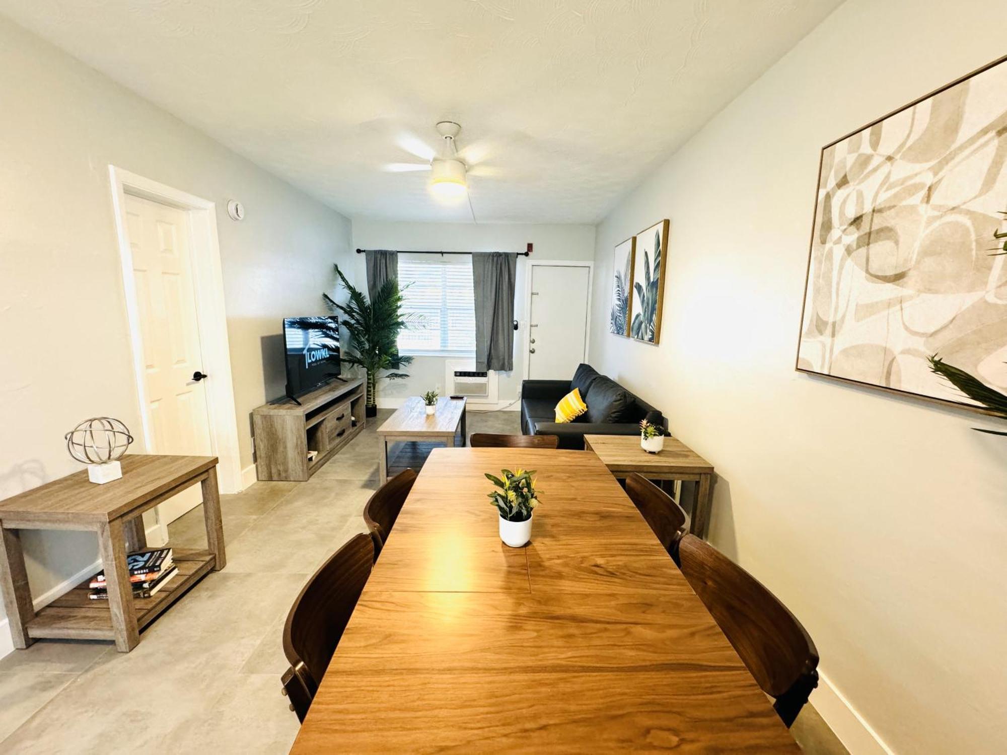 Holiday Park Apartments By Lowkl フォート・ローダーデール エクステリア 写真